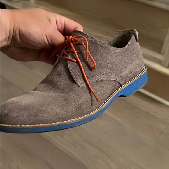 Aldo Gray and Orange Oxford Shoes with Suede Finish - Picture 5 of 5